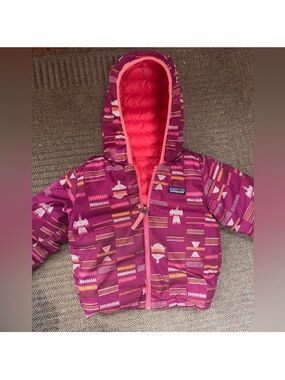 Patagonia toddler 3T reversible jacket great for early spring